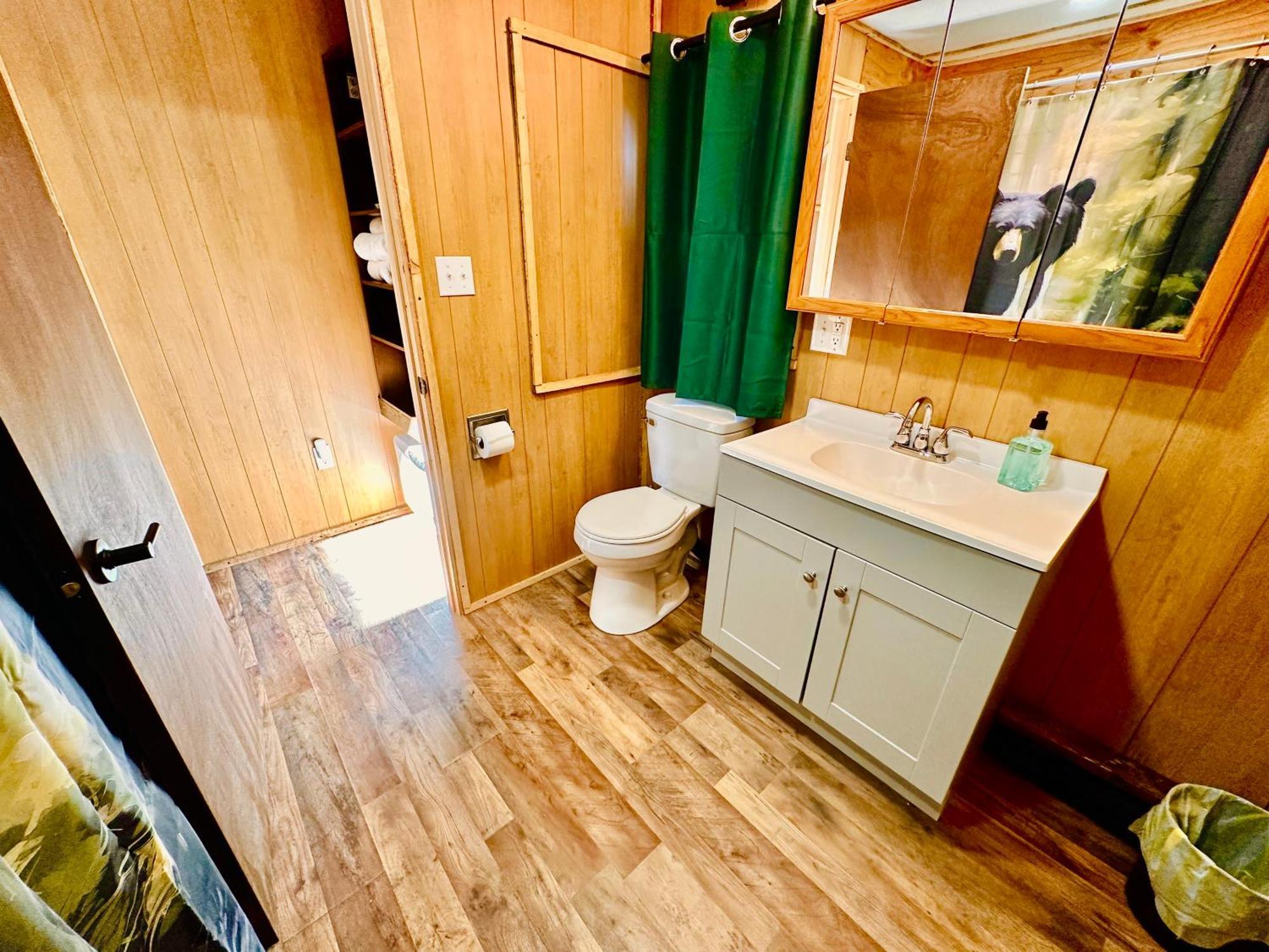 Roberts Lodge Tok Chambre photo