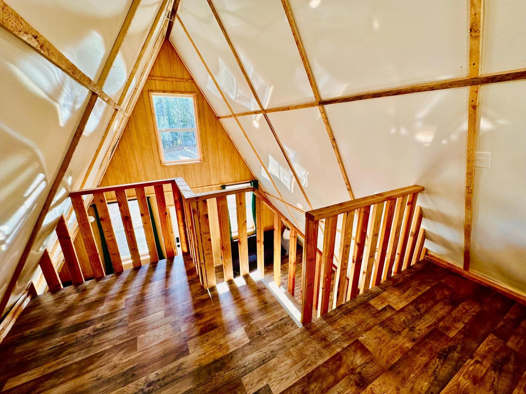 Roberts Lodge Tok Chambre photo